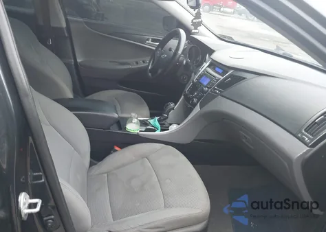 2013 Hyundai Sonata Gls z USA, uszkodzony, nr VIN 5NPEB4AC6DH699949